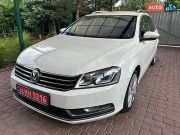 Авто Volkswagen Passat 2011 № 8842856