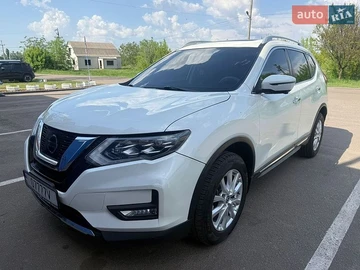 Авто Nissan Rogue 2017 № 8842868