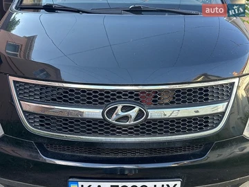 Авто Hyundai H-1 2012 № 8842869