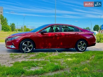Авто Hyundai Elantra 2022 № 8842971