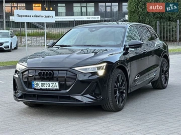Авто Audi E-Tron 2022 № 8843063