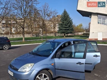 Авто Ford Fiesta 2005 № 8843245