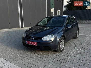 Авто Volkswagen Golf 2004 № 8843313