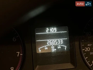 Авто Volkswagen Jetta 2014 № 8843430