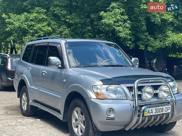 Авто Mitsubishi Pajero Wagon 2005 № 8843456