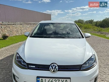 Авто Volkswagen E-Golf 2015 № 8843457