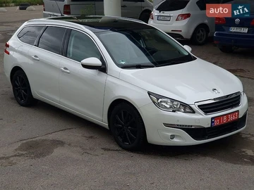Авто Peugeot 308 2015 № 8843476