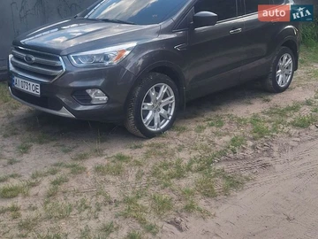 Авто Ford Escape 2017 № 8843510