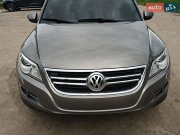 Авто Volkswagen Tiguan 2010 № 8843636