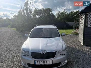 Авто Skoda Superb 2012 № 8843702