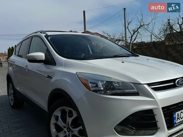 Авто Ford Escape 2013 № 8843706