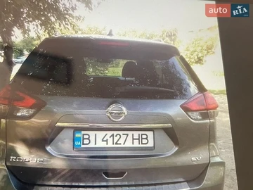 Авто Nissan Rogue 2017 № 8843708