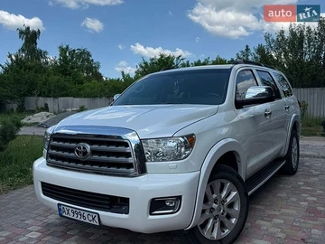 Авто Toyota Sequoia 2016 № 8843833