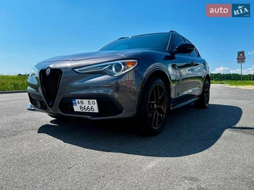 Авто Alfa Romeo Stelvio 2017 № 8844004