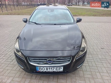 Авто Volvo V60 2011 № 8844082