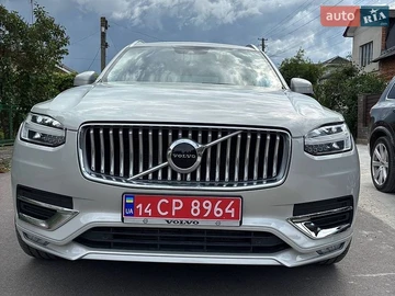 Авто Volvo Xc90 2019 № 8844152