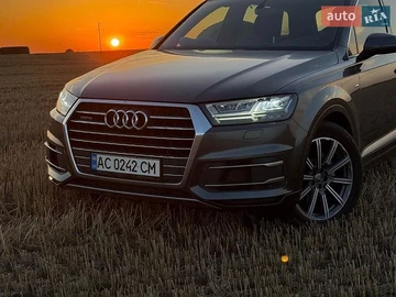 Авто Audi Q7 2017 № 8844153