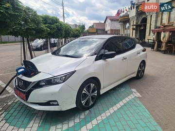 Авто Nissan Leaf 2020 № 8844302