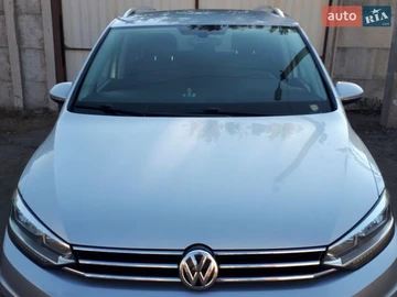 Авто Volkswagen Touran 2017 № 8844311