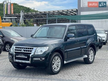 Авто Mitsubishi Pajero Wagon 2017 № 8844319