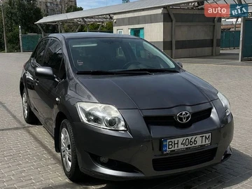 Авто Toyota Auris 2007 № 8844503