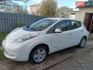 Авто Nissan Leaf 2013 № 8844516