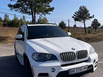 Авто BMW X5 2010 № 8845024