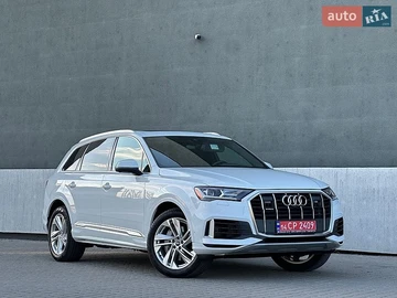Авто Audi Q7 2021 № 8845218