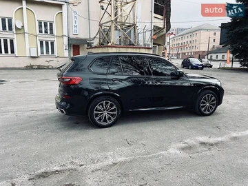 Авто BMW X5 2019 № 8845221