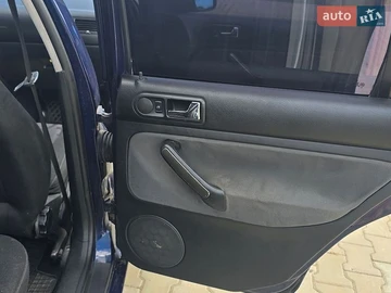Авто Volkswagen Bora 1999 № 8845234