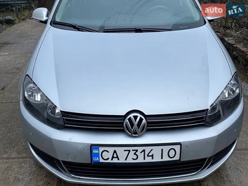 Авто Volkswagen Golf 2010 № 8845438