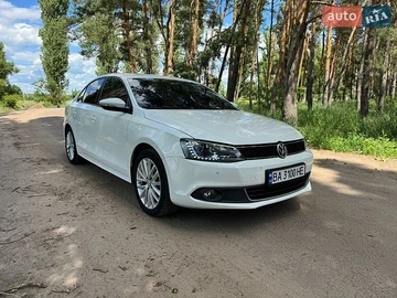 Авто Volkswagen Jetta 2014 № 8845471