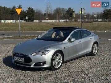 Авто Tesla Model S 2015 № 8845606