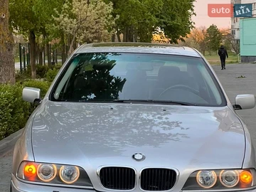 Авто BMW 5 Series 2000 № 8845912