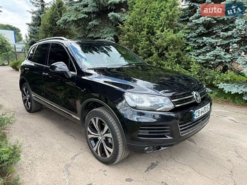 Авто Volkswagen Touareg 2012 № 8846309
