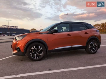 Авто Peugeot 2008 2020 № 8846373