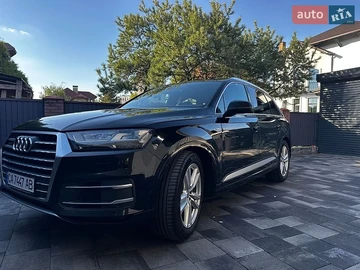 Авто Audi Q7 2017 № 8846389