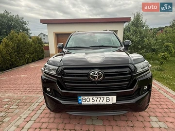 Авто Toyota Land Cruiser 2017 № 8846413
