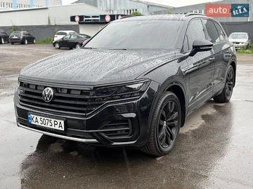 Авто Volkswagen Touareg 2021 № 8846414