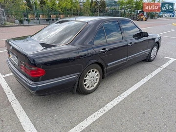 Авто Mercedes E-Class 2001 № 8846653