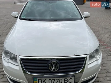 Авто Volkswagen Passat 2009 № 8846762