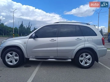 Авто Toyota Rav4 2004 № 8846772