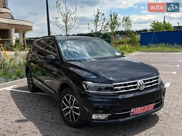 Авто Volkswagen Tiguan 2021 № 8847079