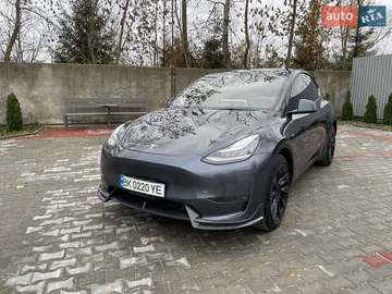 Авто Tesla Model Y 2022 № 8847146