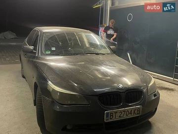 Авто BMW 5 Series 2004 № 8847223