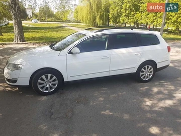 Авто Volkswagen Passat 2009 № 8847266