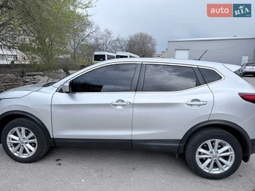Авто Nissan Rogue Sport 2017 № 8847278