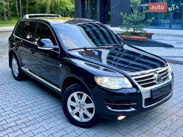 Авто Volkswagen Touareg 2007 № 8847404