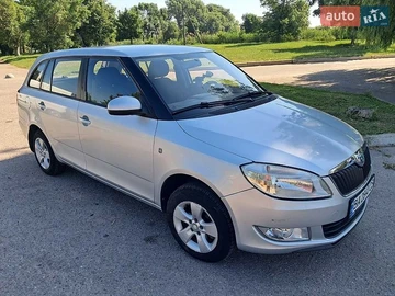 Авто Skoda Fabia 2012 № 8847443