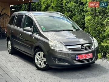 Авто Opel Zafira 2009 № 8847616